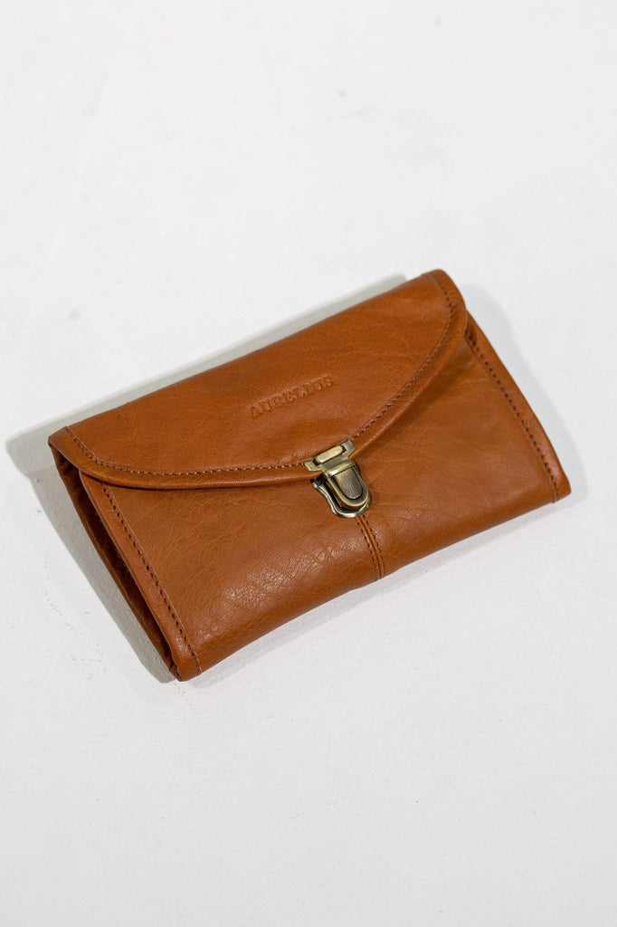 Carter Everyday Wallet - Aurelius Leather