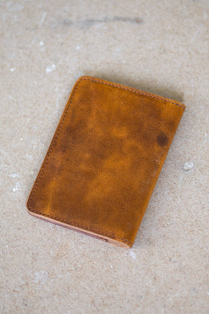 Crunchy Leather Passport and Card Holder - Aurelius Leather